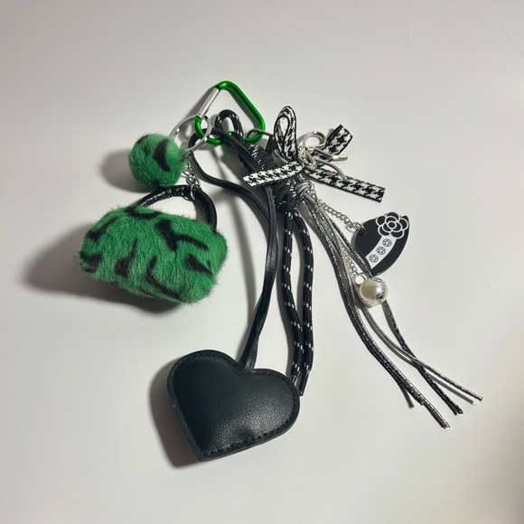 Green and Black Keychain Set - Picture 2 of 2